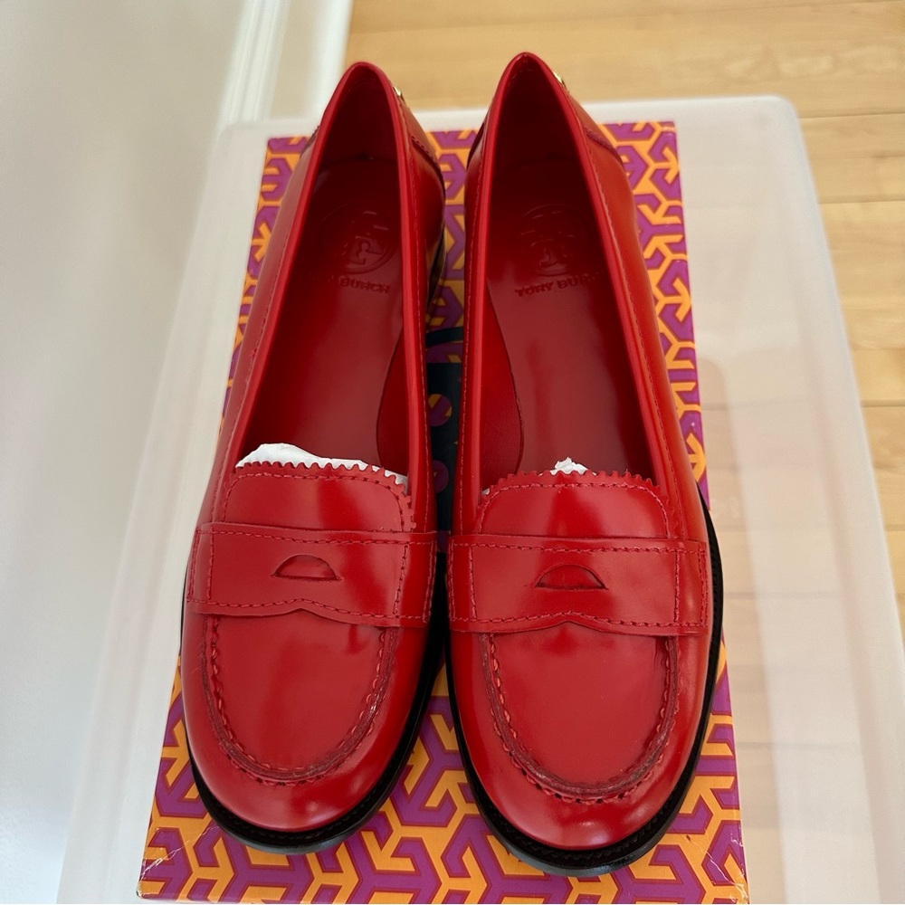 New! Tory Burch Red Loafers - Picture 15 of 17